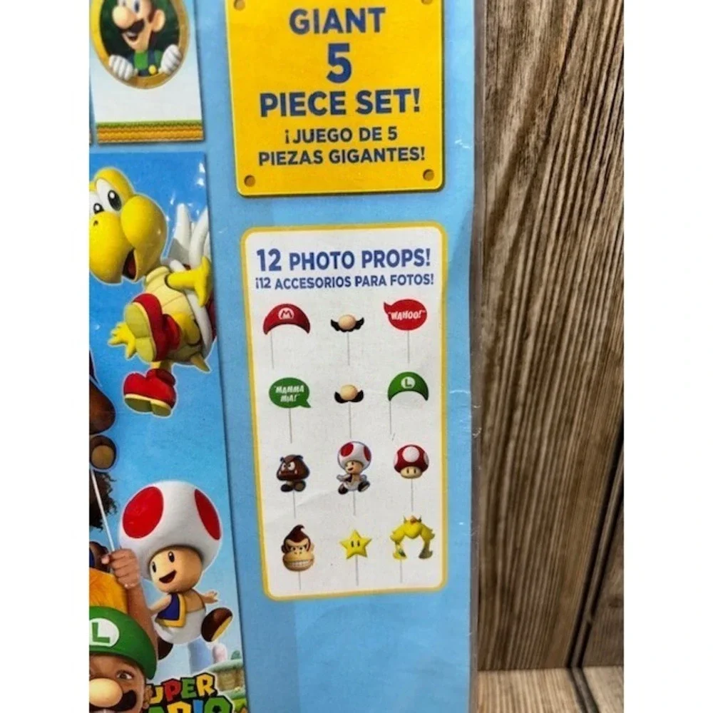 Super Mario Brothers™ Scene Setter Kit w/Props Happy Birthday Party
